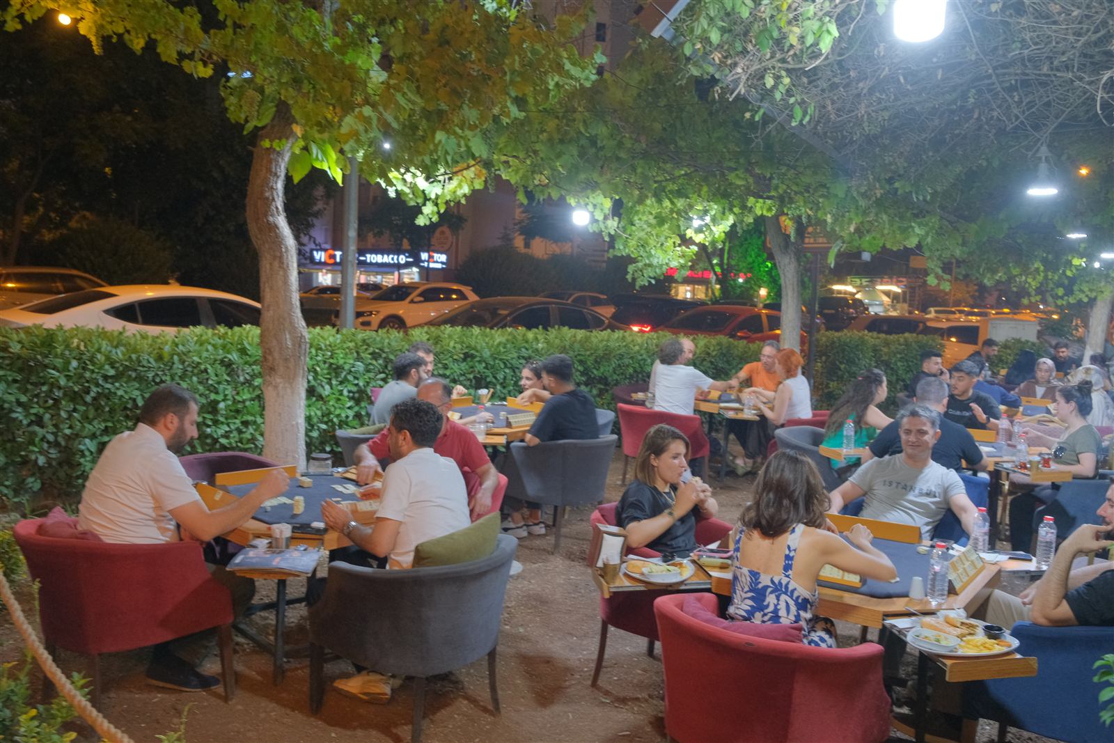 90’lar Cafe misafir alanı